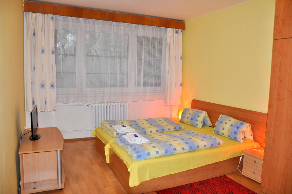 Hotel Komarov Brno Bilik gambar