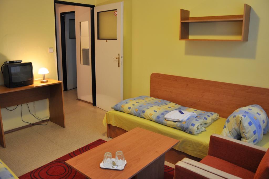 Hotel Komarov Brno Luaran gambar
