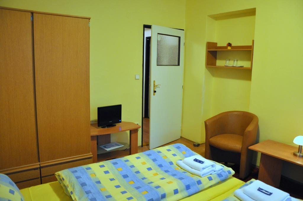 Hotel Komarov Brno Luaran gambar